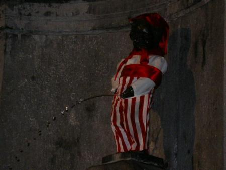 Mannequin pisse!!!!