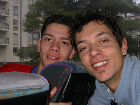 Les deux beau gosses