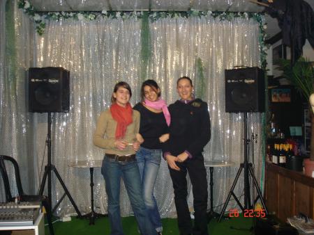 VOICI TROIS STARS